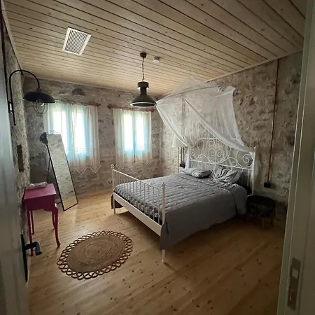 فيلة Masarya House